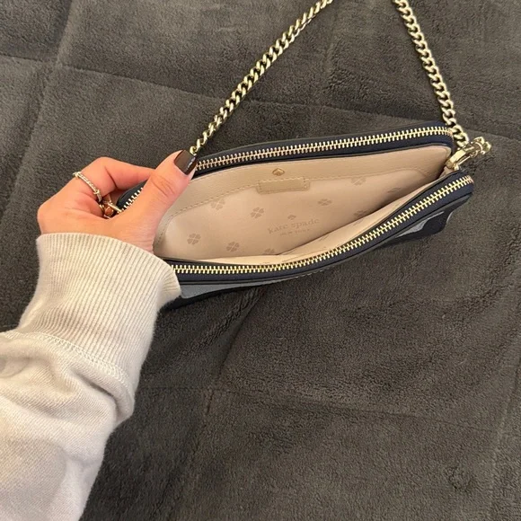 NWOT Kate spade mini purse navy baby blue detail leather - Picture 3 of 4